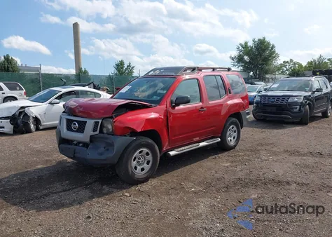 2013 Nissan Xterra X z USA, uszkodzony, nr VIN 5N1AN0NW0DN819419